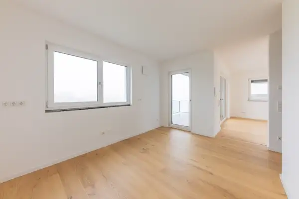 Großzügiges Maisonette-Glück am Rand von Vilshofen: Mit Balkon, Garten und grünem Weitblick