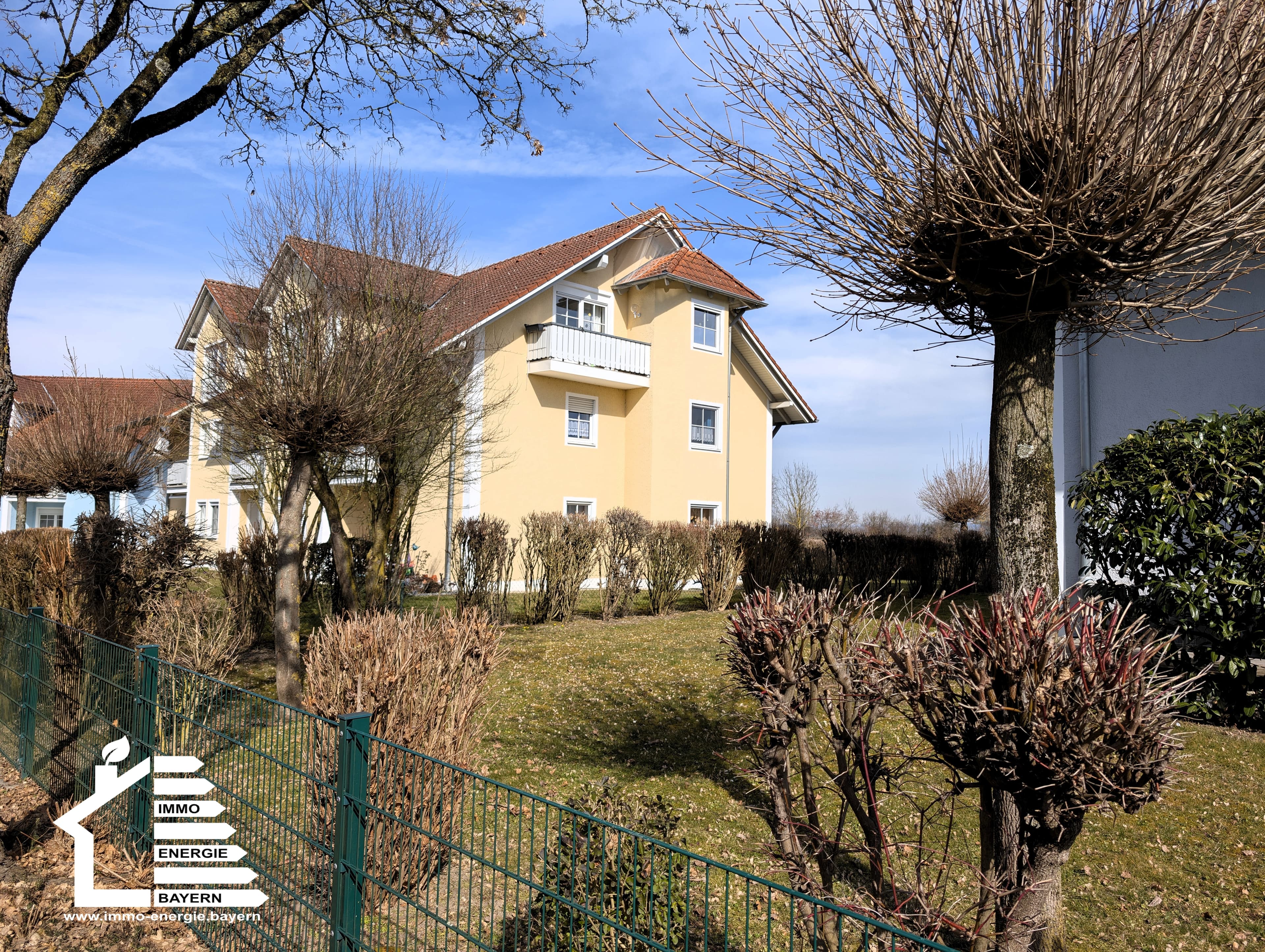 2 - Zimmerwohnung in Siedlungsrandlage von Pocking - Image 1